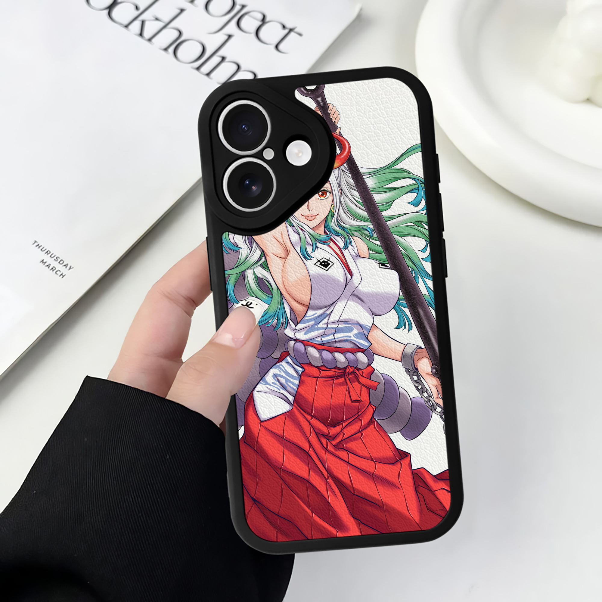（画像用） ワンピース ONE PIECE 【iPhone 16シリーズ対応】シリコンスマホケース（レザー調） 材質：シリコン